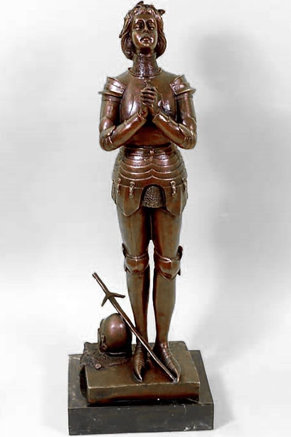Ioana D'Arc - statueta din bronz pe soclu din marmura