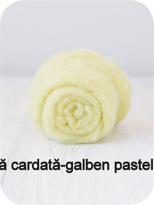 lana cardata- galben pastel