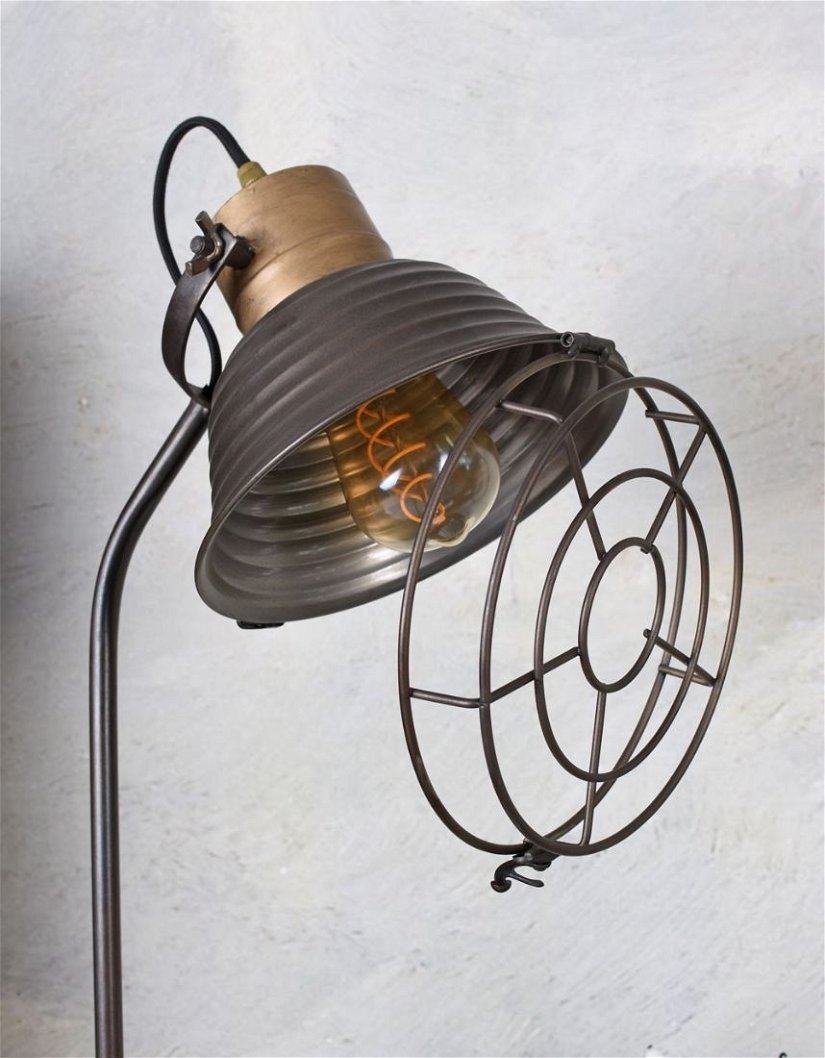 Lampa industriala din metal cu un bec Edison