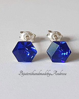 Cercei argint 925 cu piatra Swarovski Hexagon 6mm Majestic Blue