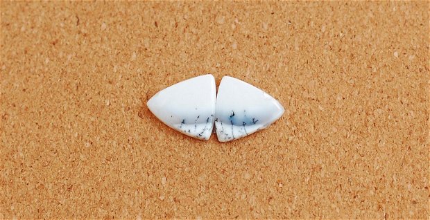 Pereche opal dendritic - cabochoane - F41