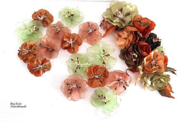 Aplicatie eleganta din flori textile