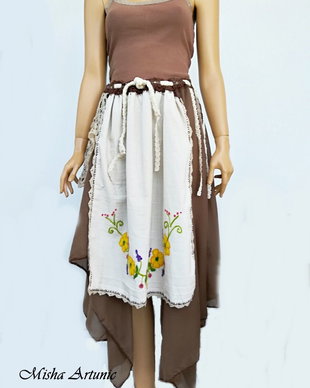 Fusta bohemian chic, cu influente ethno