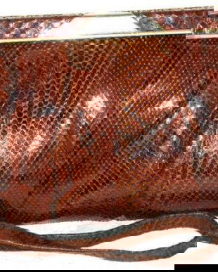 POSETA RETRO DE COLECTIE DIN PIELE SARPE