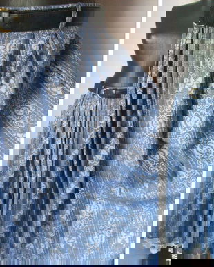 FUSTA BROCARD CU JUPON SI CUREA