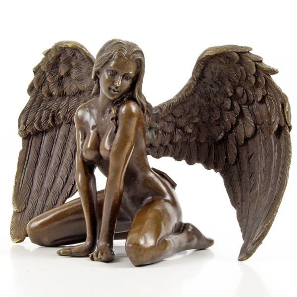 Ingeras nud- statueta din bronz