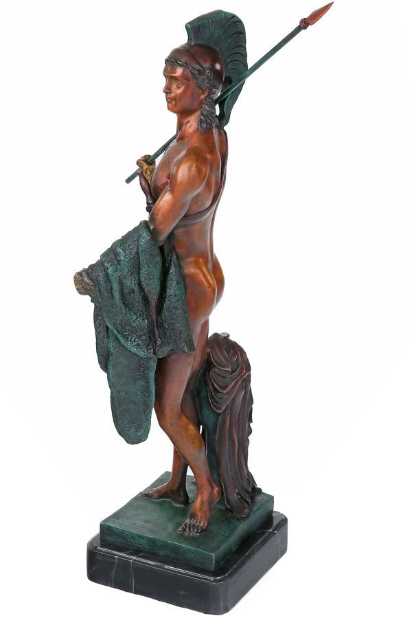 Luptator danez- statueta din bronz pe soclu din marmura