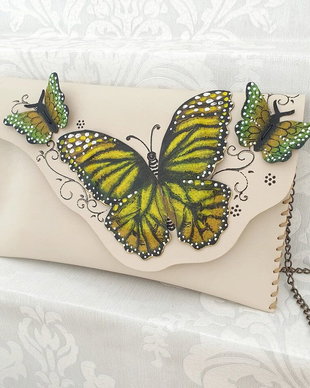 poseta plic handmade unicat din piele - Yellow Butterflies