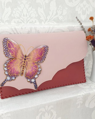 Plic handmade unicat - English red Butterfly
