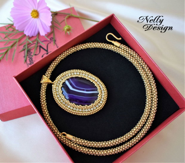 REZERVAT N. - Colier bead-embroidery cu agata si margele japoneze Toho galvanized gold