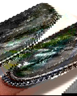 K0853 # Inel, argint 925, labradorit brut, interior 17mm, montura 35x24x12mm 16,3g