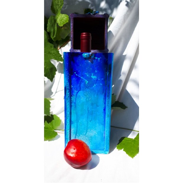 Cutie sticla de vin - Albastru Intens- Cadou Barbati, Cadou Craciun, Personalizabil