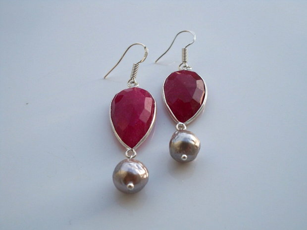 Cercei radacina rubin&perle