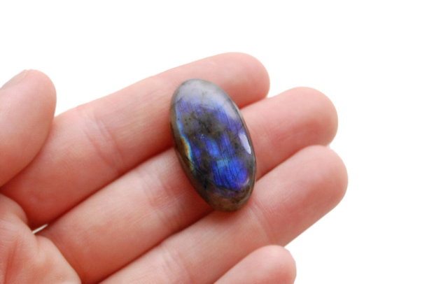 Cabochon Labradorit - B57