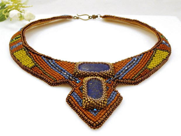 Colier geometric cu lapis lazuli