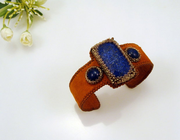 Bratara fixa din piele cu lapis lazuli