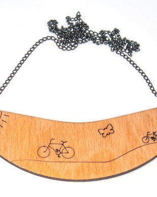 colier cu desen biciclete