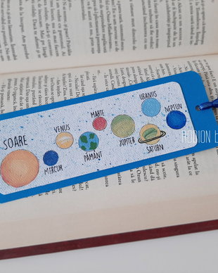 Semn de carte pictat personalizat sistemul solar