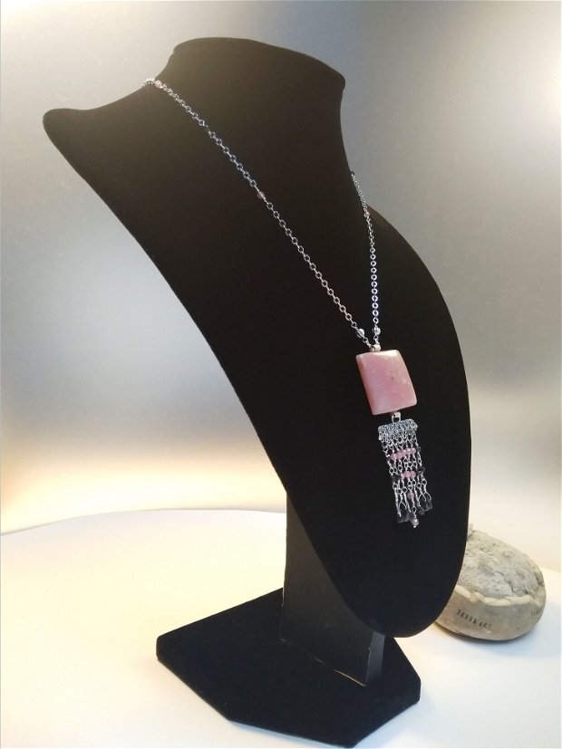 Colier cu Opal Australian roz și pietre mărunte