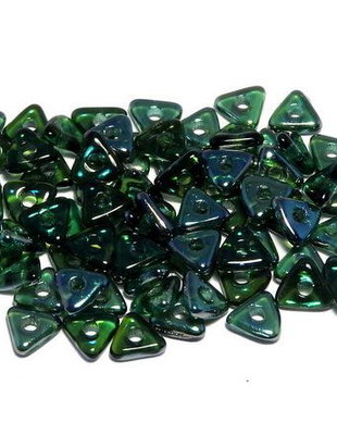 Tri-bead, 4 mm, Emerald Celsian - 50730-22501