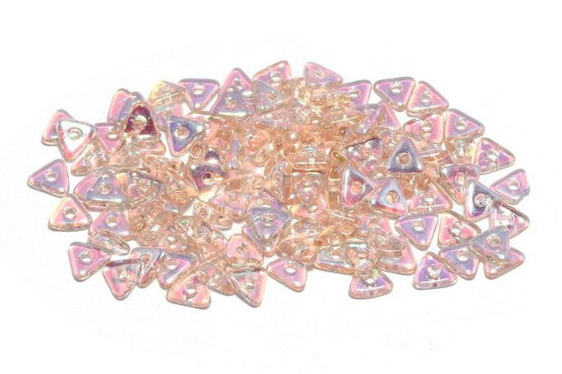 Tri-bead, 4 mm, Rosaline AB - 70120-28701