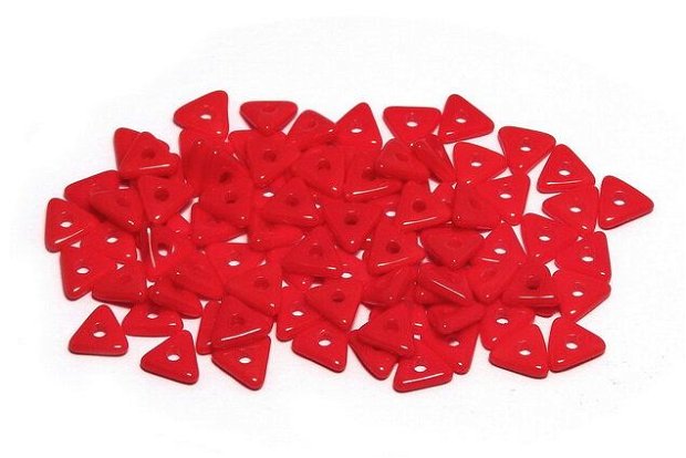 Tri-bead, 4 mm, Opaque Red - 93200