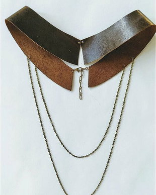 Accesoriu din piele