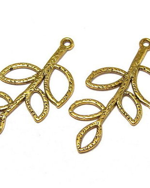 Pandantiv metalic, auriu antichizat, frunza, 38x18 mm