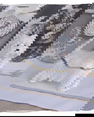 Caseta de bijuterii din metal emailat cu un catel terier