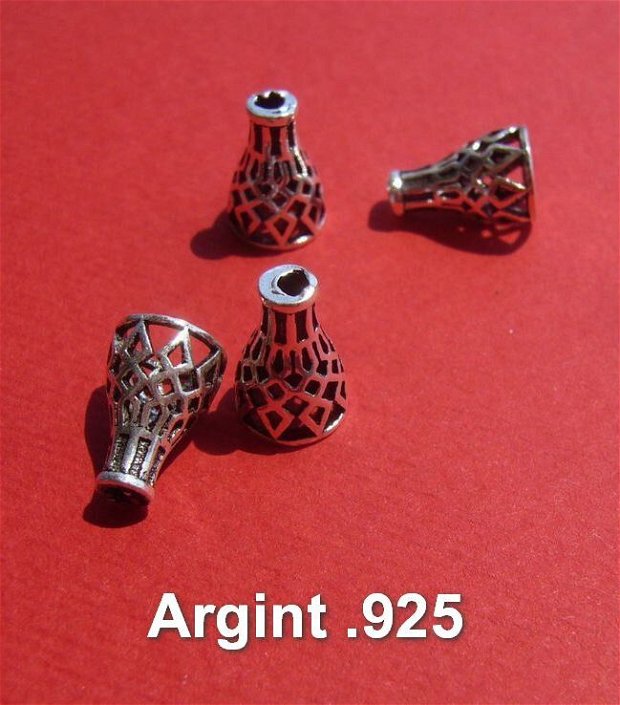 (2 bucati) Conuri din argint .925 antichizat aprox 7.5x11 mm