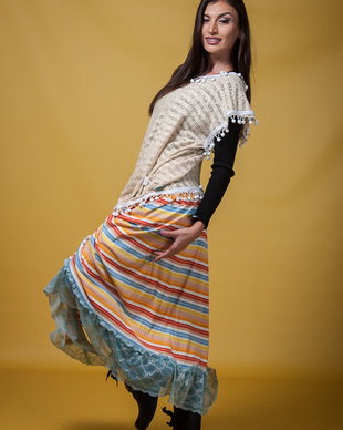 Bluză , rochie , margarete în dans de toamnă