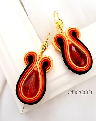 Cercei soutache portocalii cu cristale