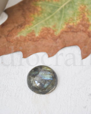 Cabochon Labradorit