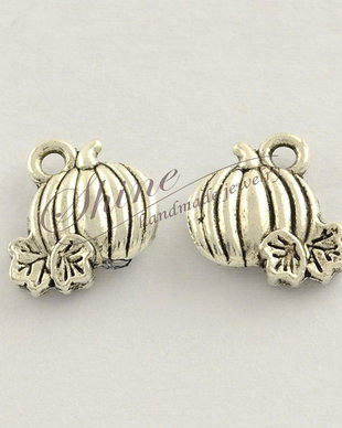 Charm dovleac, argintiu antichizat, 11x10x3mm