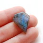 Cabochon Labradorit - D32