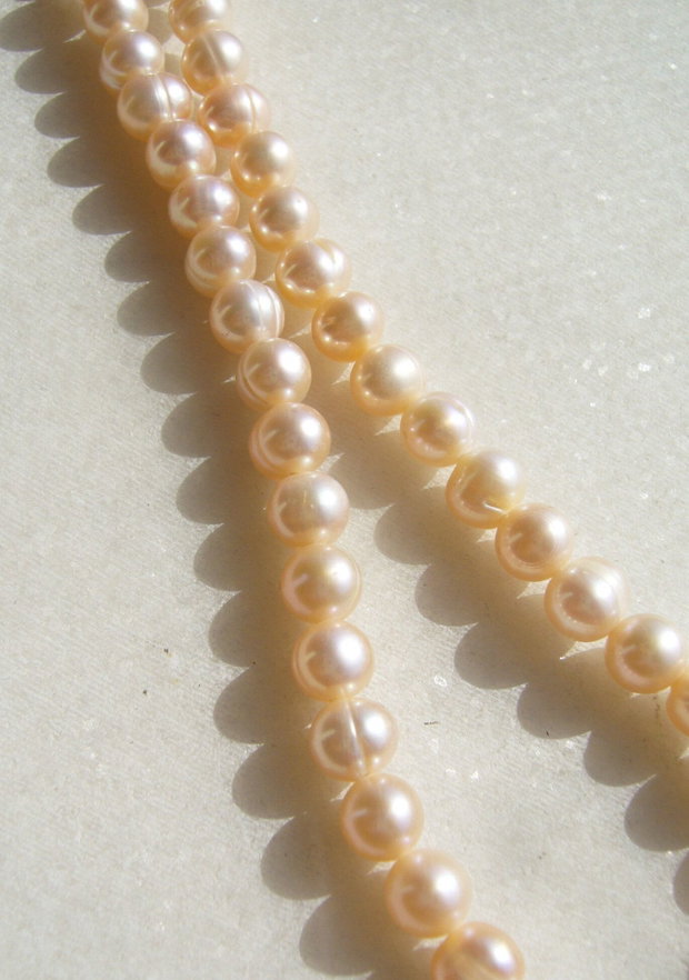 Sirag perle de cultura ivoire fara inchizatoare (aprox 5x6.5 mm / bucata)