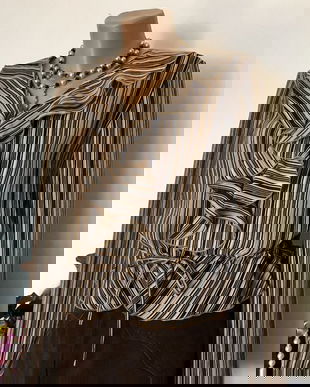 Set fusta piele și bluza cu jabou