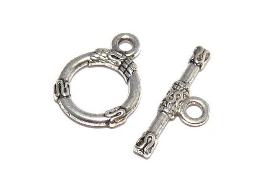 Inchizatoare toggle, argintiu antichizat, 17x13 mm