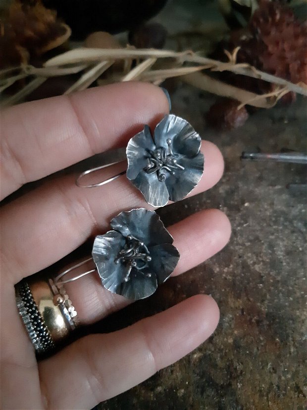 Cercei din argint 925 partial oxidat, flori