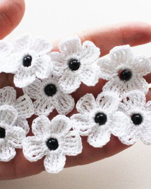 5 floricele crosetate manual