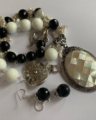 ELEGANCE-perle,sidef,agate,onix
