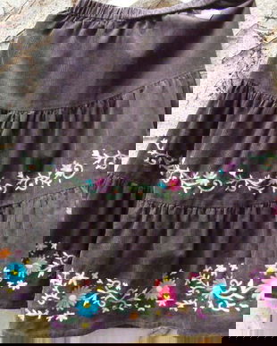 Fusta cu broderie Benetton