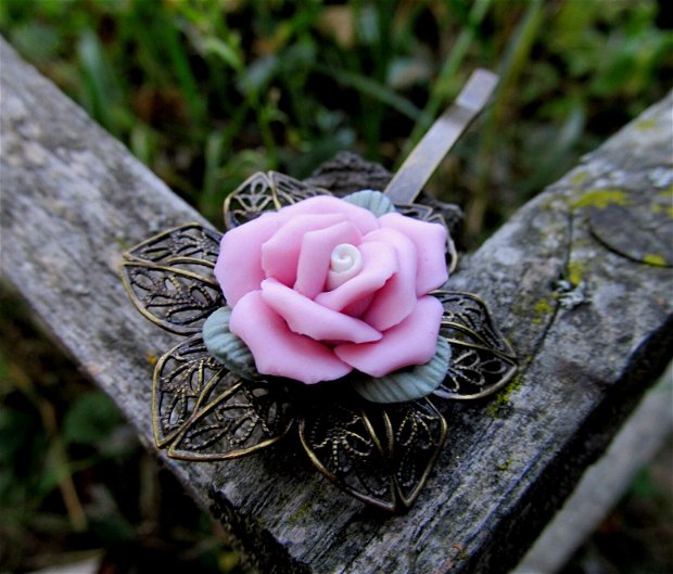 Agrafa de păr/clama bronz cu trandafir portelan roz
