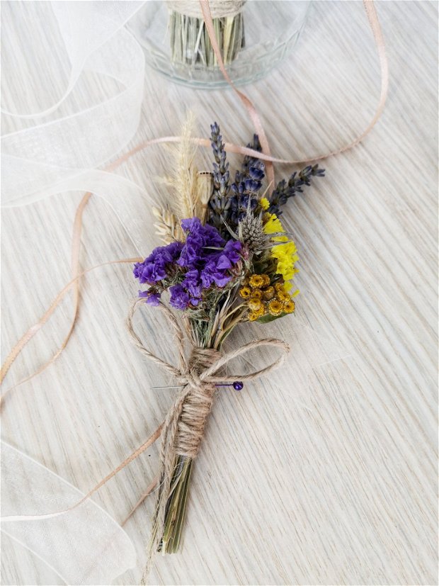 Buchet mireasă din flori naturale uscate + butoniera CADOU