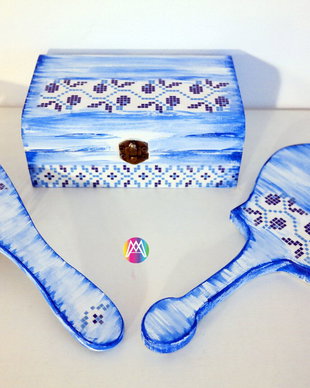 Set Mireasa Oglinda , Perie si cutie verighete model Traditional