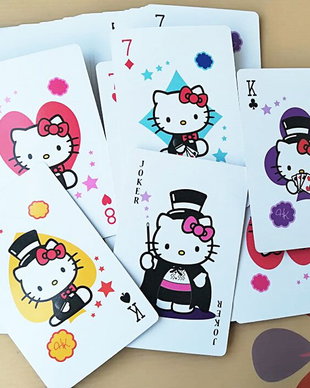 Carti de joc cu Hello Kitty