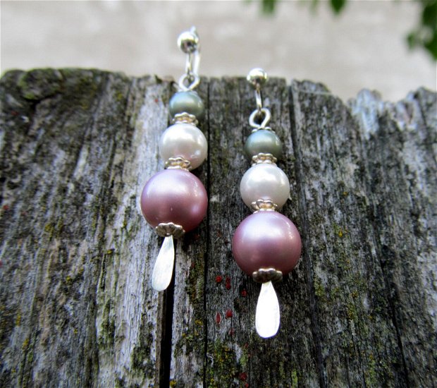 Cercei argintati cu perle Swarovski verde/roz/alb