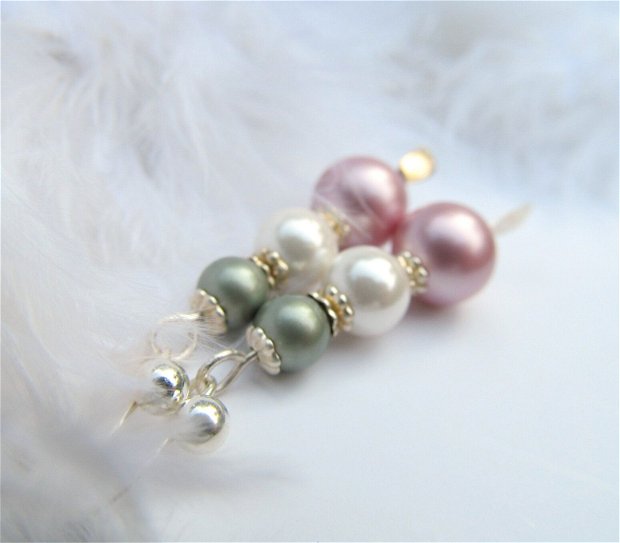 Cercei argintati cu perle Swarovski verde/roz/alb