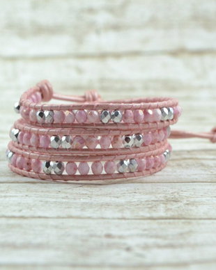 Bratara wrap cu snur de piele si mix de cristale ''Baby Blush''