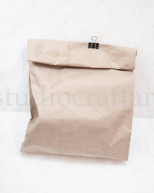 25b. Pungi mari hartie reciclata